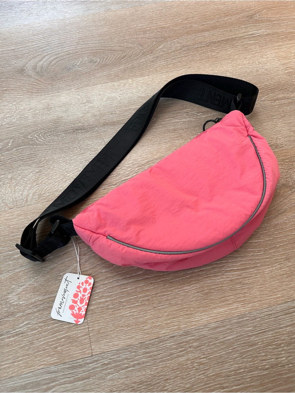 NWT Free People FP Movement Bulls Eye Sling Bag in Coral / Pink